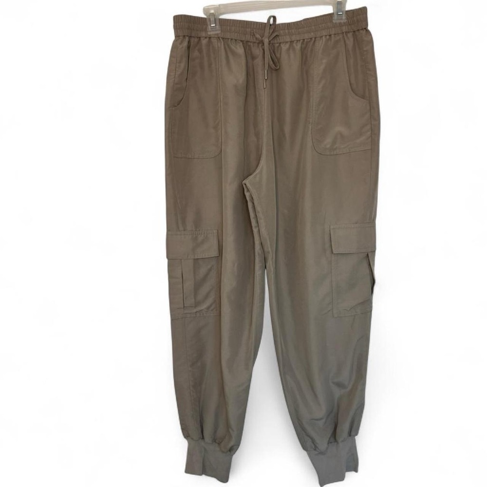 Large Elie Tahari Pull On Tan Brown Khaki Cargo Pants Joggers Utility Gorpcore
